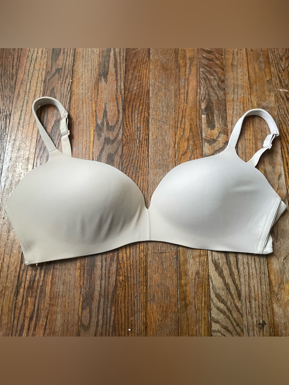 CACIQUE Simply Wire Free Plunge Bra Tan Side 40F